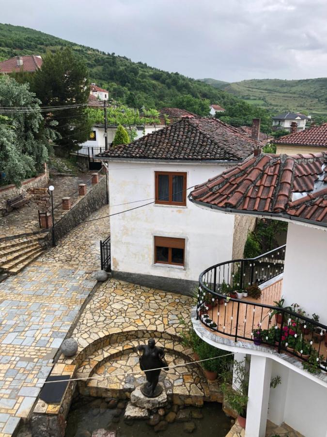 Vila Ilo Tushemisht Екстериор снимка