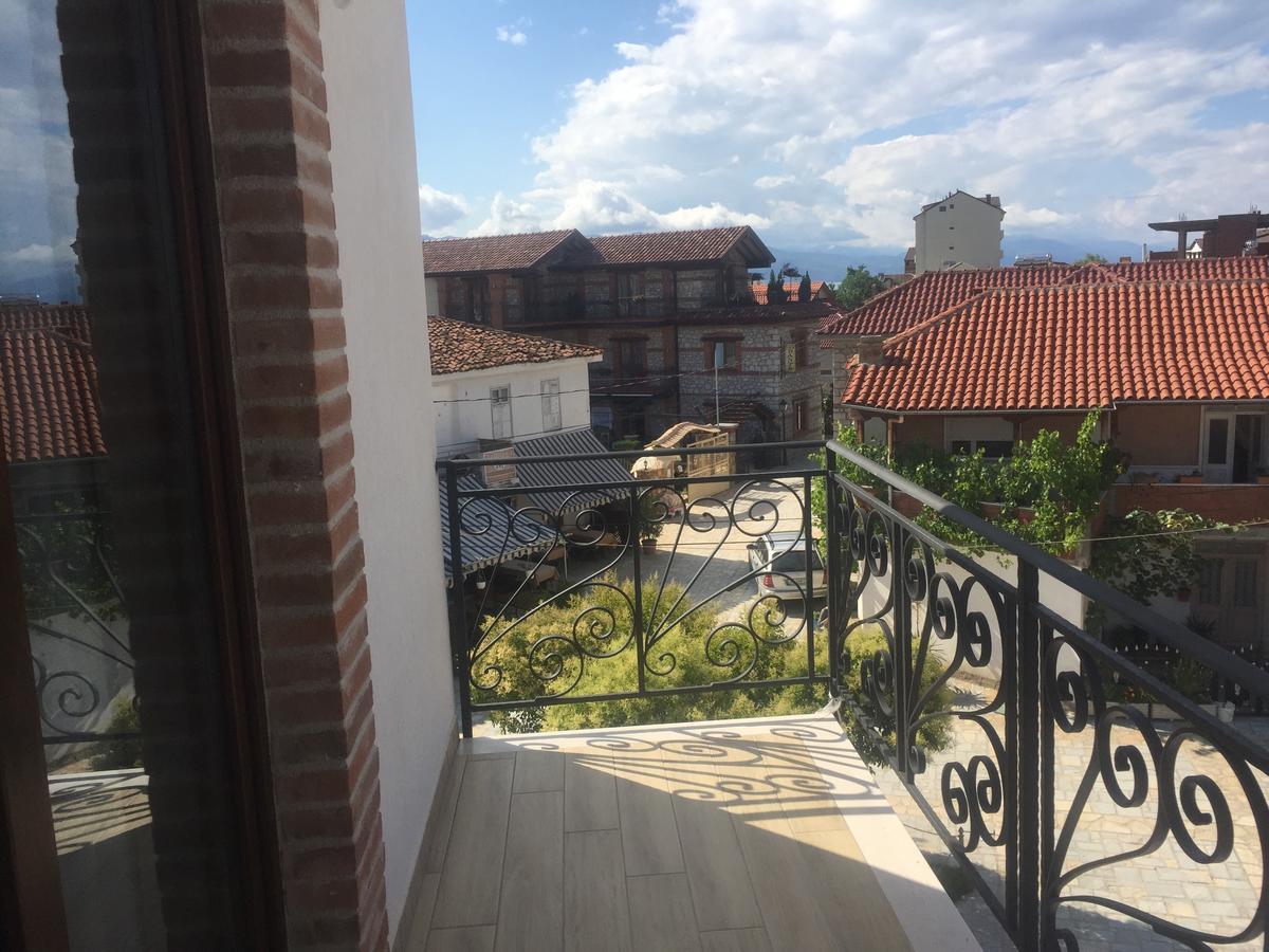 Vila Ilo Tushemisht Екстериор снимка