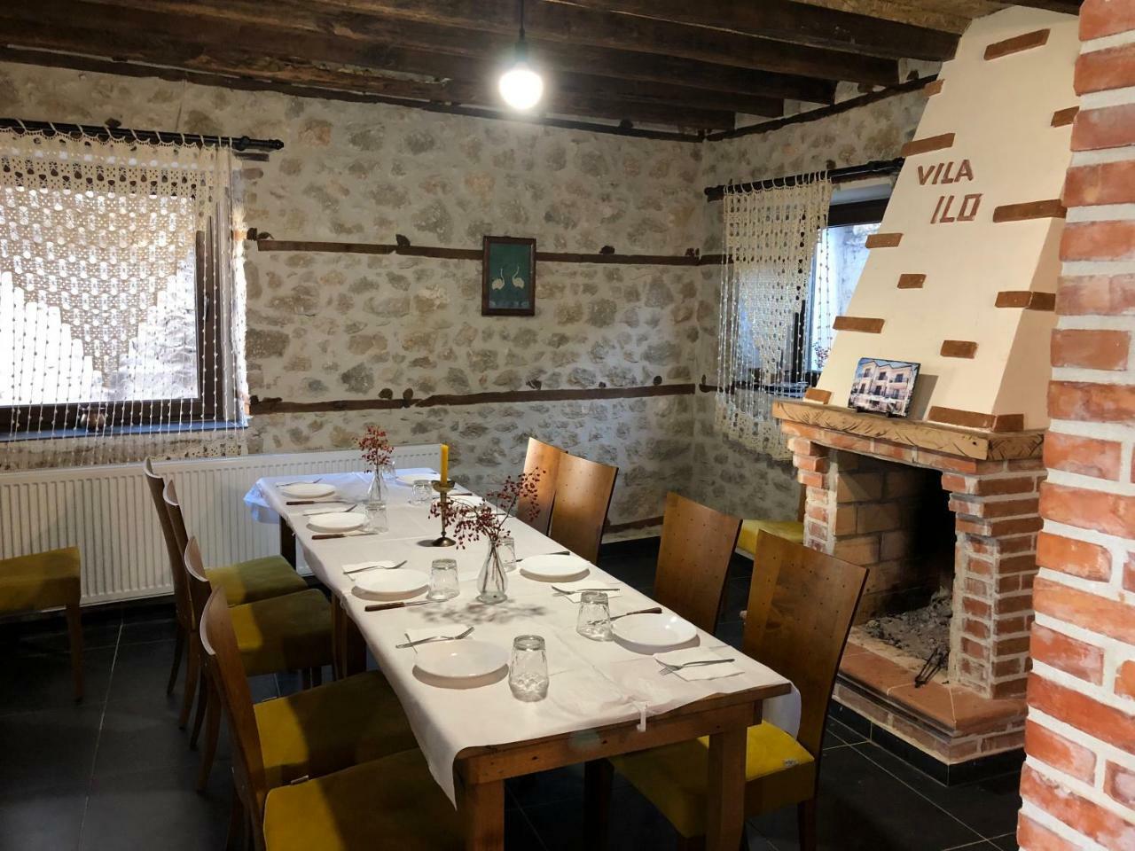 Vila Ilo Tushemisht Екстериор снимка